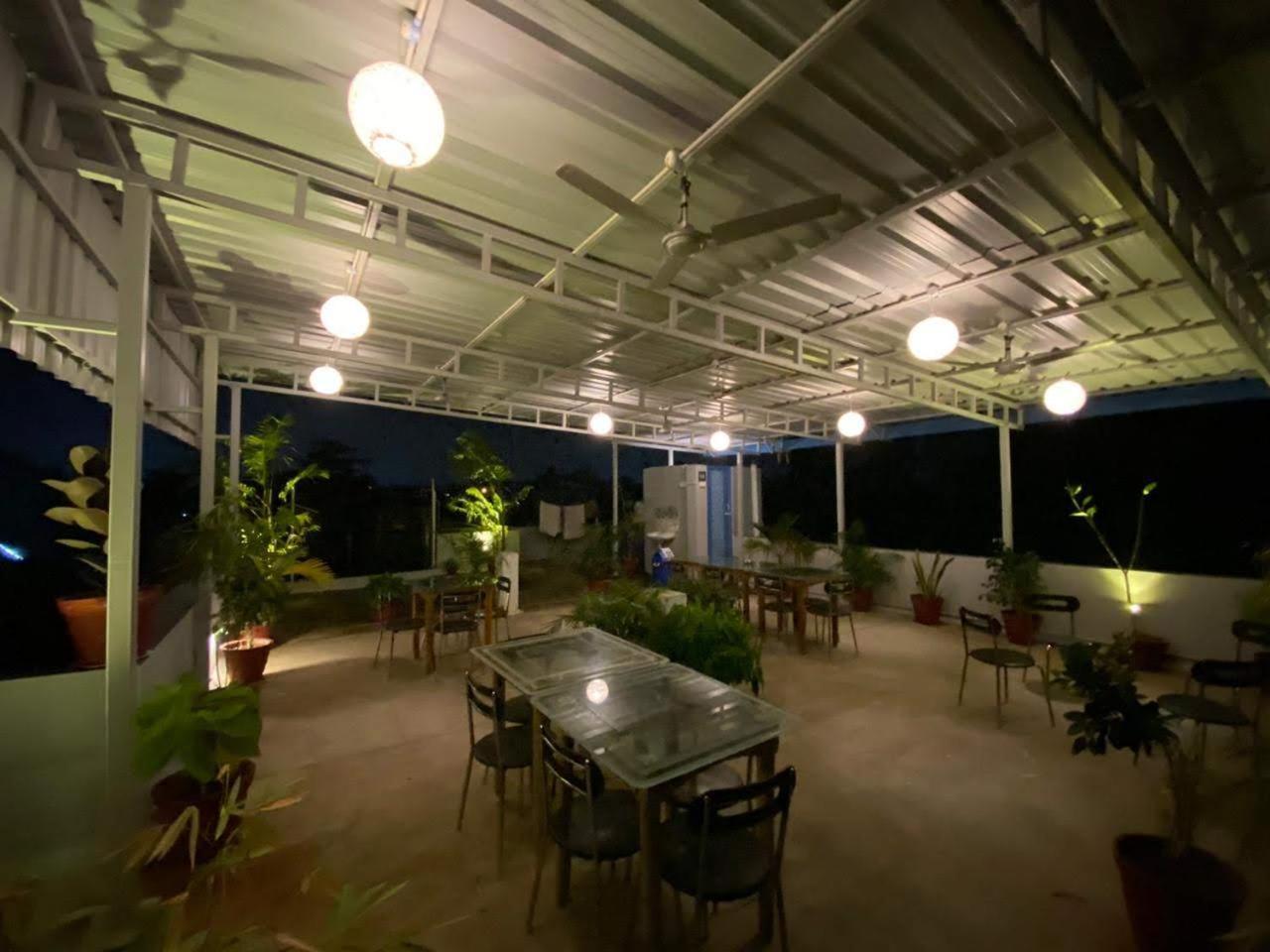 La Paradise Residency - Tie Hotels & Resorts Пондичери Екстериор снимка